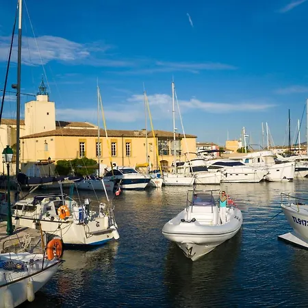 Aparthotel Le Suffren Grimaud