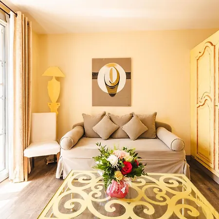 Le Suffren Golfe De Saint Tropez 4*