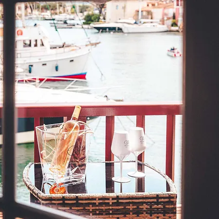 Ξενοδοχείο με διαμερίσματα Le Suffren Golfe De Saint Tropez 4*