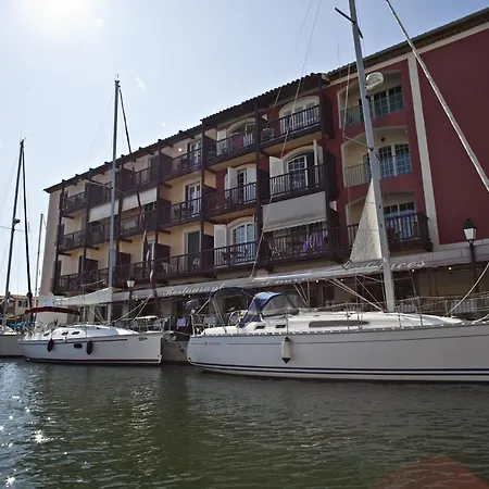 شقة فندقية Le Suffren Golfe De Saint Tropez 4*