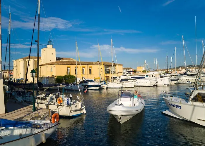 Apartmanhotel Hotel Le Suffren Golfe De Saint Tropez Grimaud