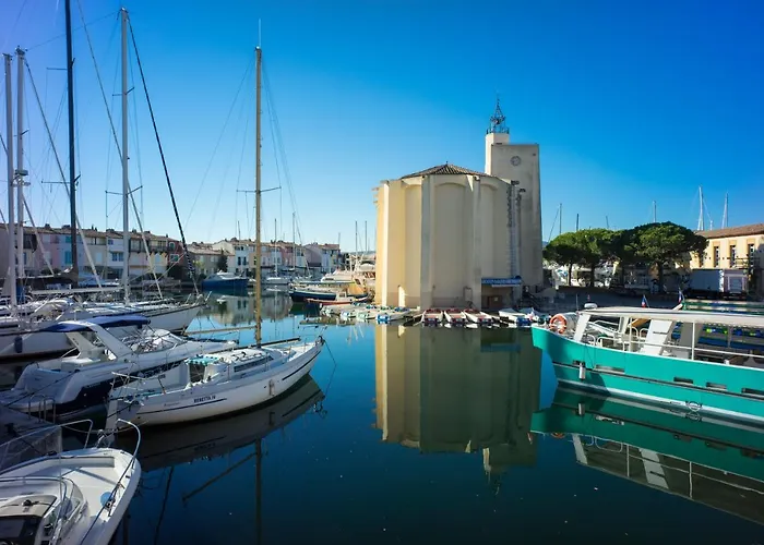 Hotel Le Suffren Golfe De Saint Tropez Apartmanhotel 4*