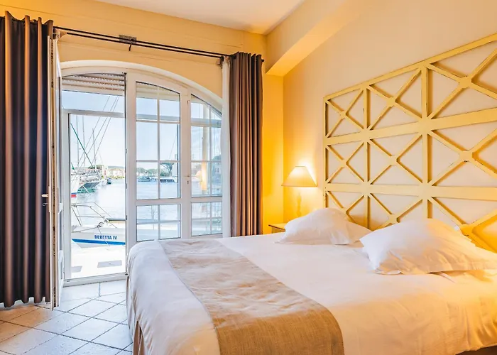 Hotel Le Suffren Golfe De Saint Tropez 4* Grimaud