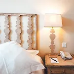 Апарт-отель Le Suffren Golfe De Saint Tropez 4*