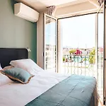 Апарт-отель Le Suffren Golfe De Saint Tropez Гримо