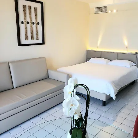 Aparthotel Le Suffren Grimaud