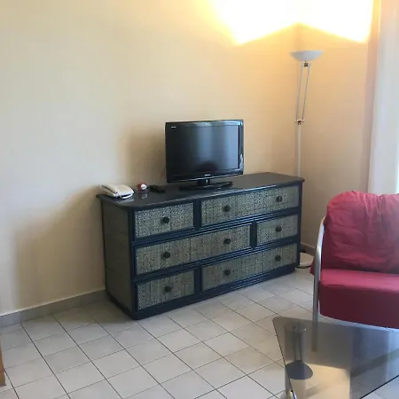 Aparthotel Le Suffren 4*