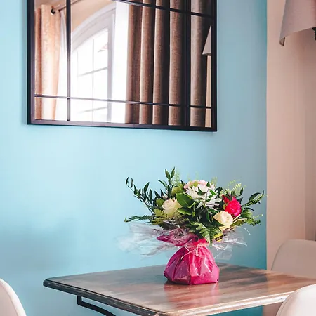 Le Suffren Aparthotel Grimaud