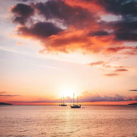 Le Suffren 公寓式酒店 4*