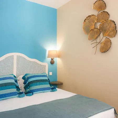 Le Suffren Aparthotel