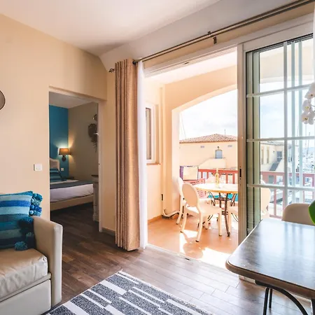 Aparthotel Le Suffren 4*