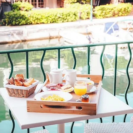 Le Suffren 公寓式酒店 格里莫