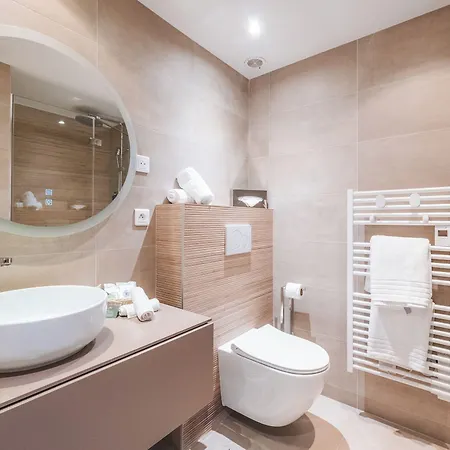 Hotel apartamentowy Le Suffren Golfe De Saint Tropez